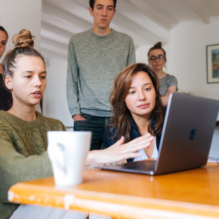 «Consommons-nous» les employeurs? «Consommons-nous» les employeurs?